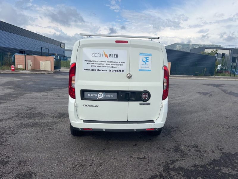 FIAT DOBLO CARGO 1.4 L 95 ch PACK USB CLIM TVA RECUPERABLE