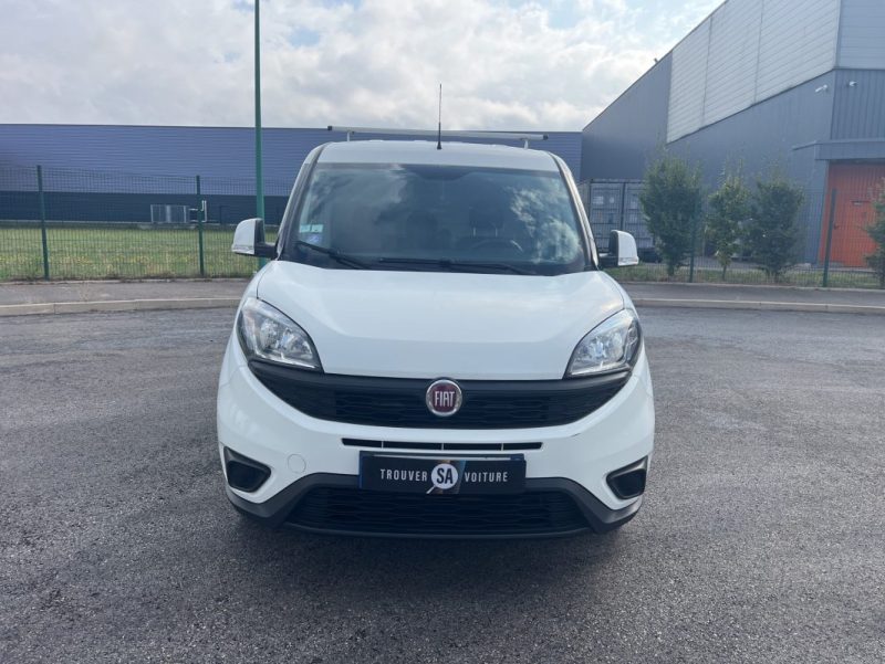 FIAT DOBLO CARGO 1.4 L 95 ch PACK USB CLIM TVA RECUPERABLE