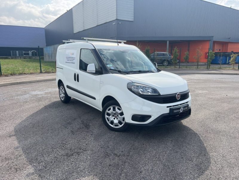 FIAT DOBLO CARGO 1.4 L 95 ch PACK USB CLIM TVA RECUPERABLE