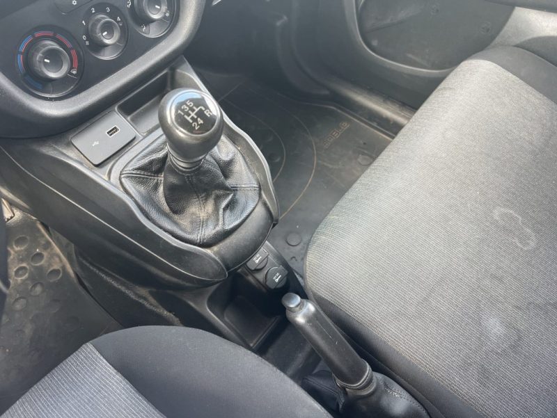 FIAT DOBLO CARGO 1.4 L 95 ch PACK USB CLIM TVA RECUPERABLE