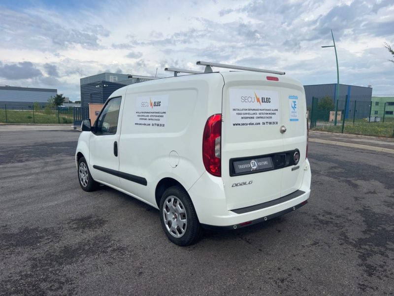 FIAT DOBLO CARGO 1.4 L 95 ch PACK USB CLIM TVA RECUPERABLE