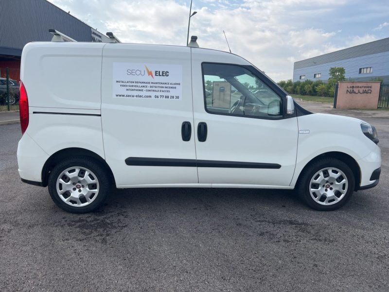 FIAT DOBLO CARGO 1.4 L 95 ch PACK USB CLIM TVA RECUPERABLE