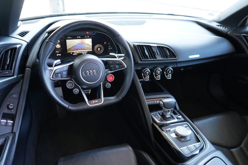 AUDI R8 V10+ SPYDER 610 CV FRANCAISE PAS DE MALUS