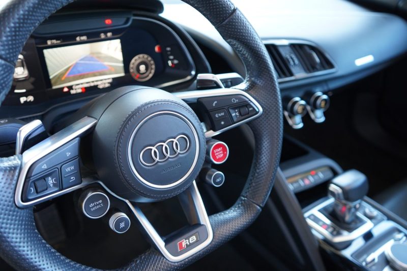 AUDI R8 V10+ SPYDER 610 CV FRANCAISE PAS DE MALUS