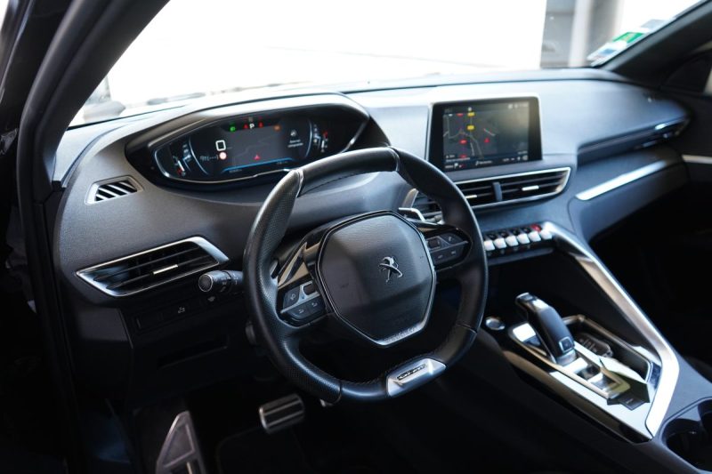 PEUGEOT 3008 1.5 130CV  HDI GT LINE 