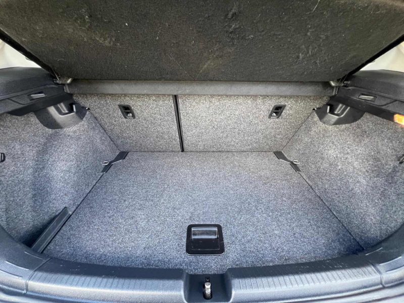 VOLKSWAGEN POLO 2018