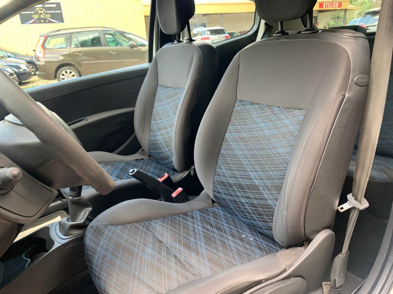 RENAULT CLIO 2009 AUTHENTIQUE 1.5DCI 70