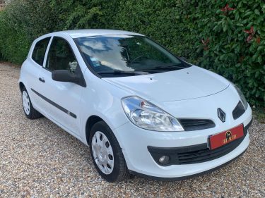 RENAULT CLIO 2009 AUTHENTIQUE 1.5DCI 70