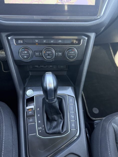 VOLKSWAGEN TIGUAN 2.0 TDI 150ch ALLSPACE 7 PLACES Confortline Business DSG7