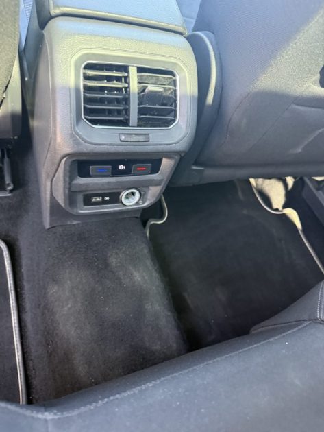 VOLKSWAGEN TIGUAN 2.0 TDI 150ch ALLSPACE 7 PLACES Confortline Business DSG7