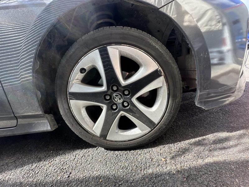 TOYOTA PRIUS 122h Dynamic - Suivi Complet Toyota