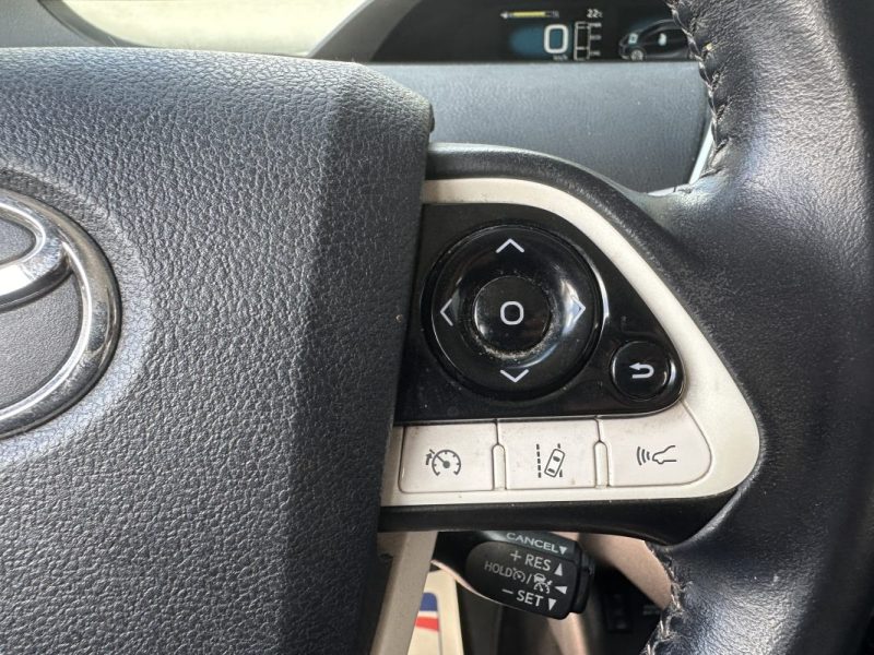 TOYOTA PRIUS 122h Dynamic - Suivi Complet Toyota