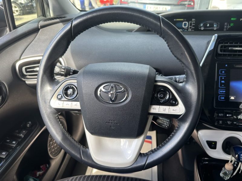 TOYOTA PRIUS 122h Dynamic - Suivi Complet Toyota