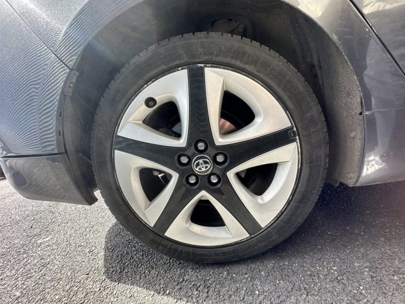 TOYOTA PRIUS 122h Dynamic - Suivi Complet Toyota