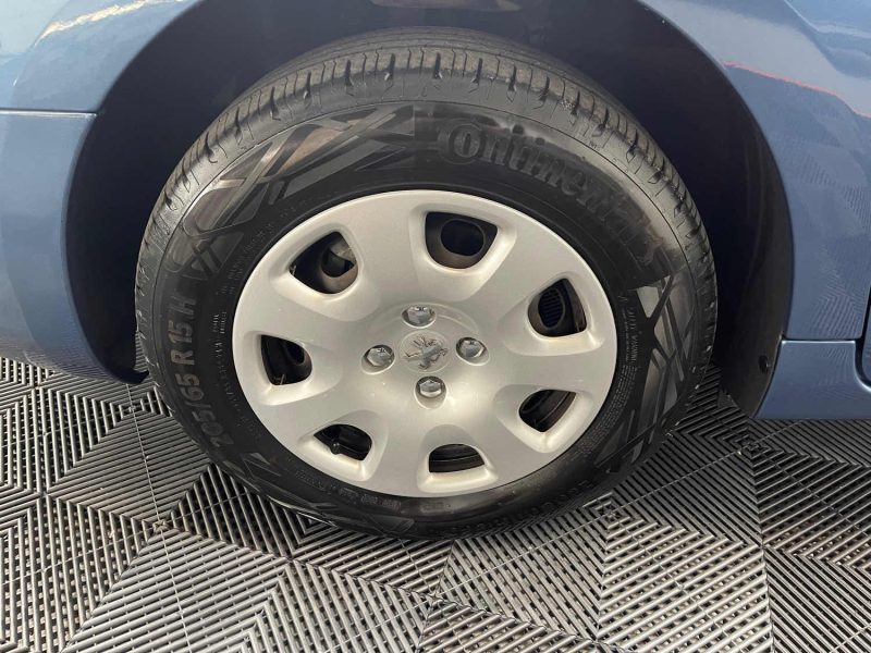 PEUGEOT PARTNER 2011