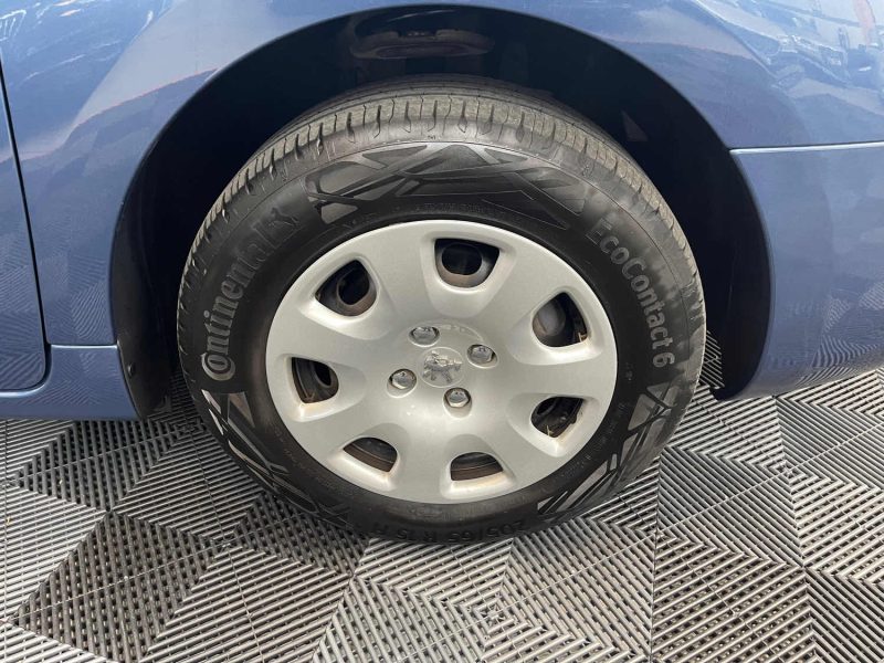 PEUGEOT PARTNER 2011