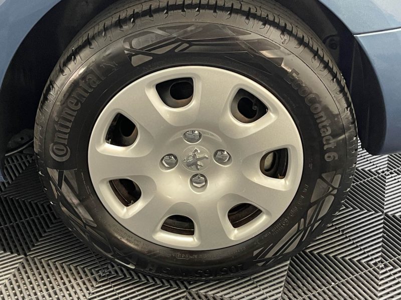 PEUGEOT PARTNER 2011