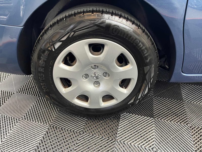 PEUGEOT PARTNER 2011