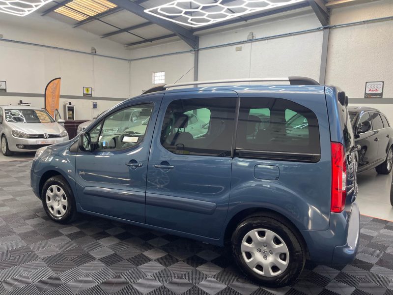 PEUGEOT PARTNER 2011