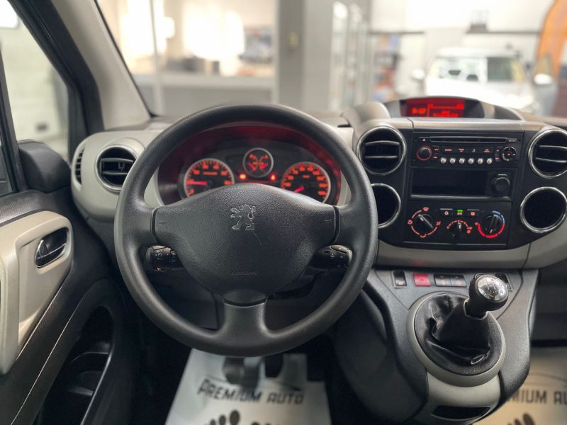 PEUGEOT PARTNER 2011