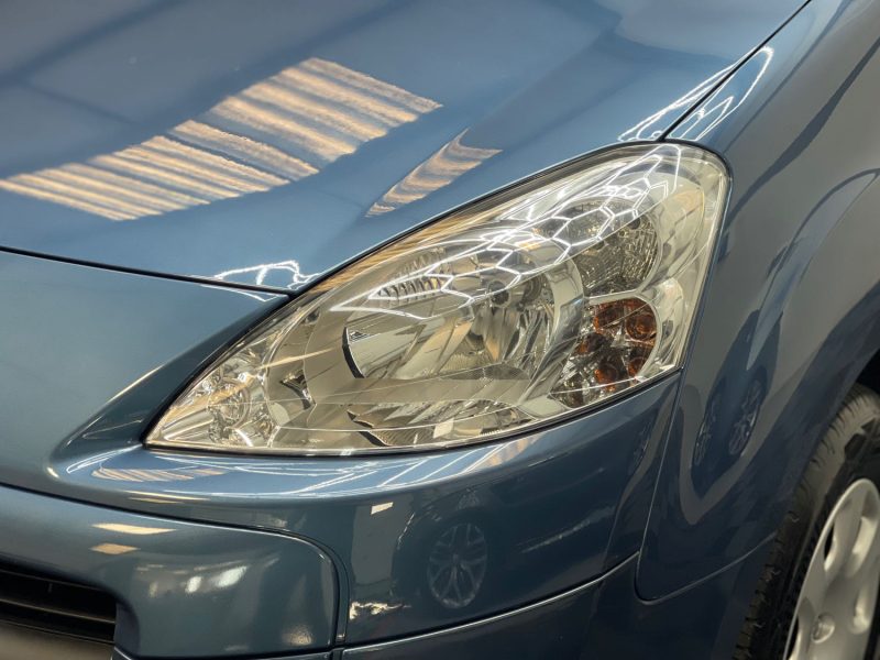 PEUGEOT PARTNER 2011