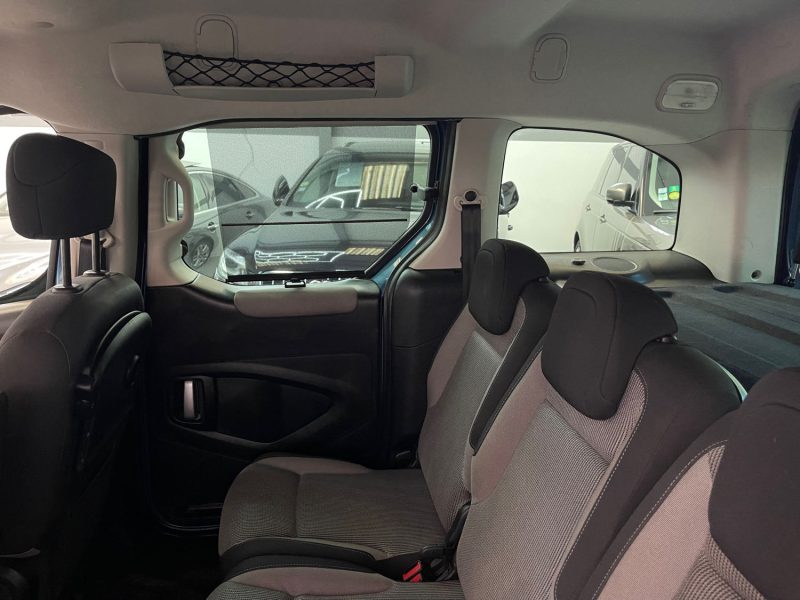 PEUGEOT PARTNER 2011