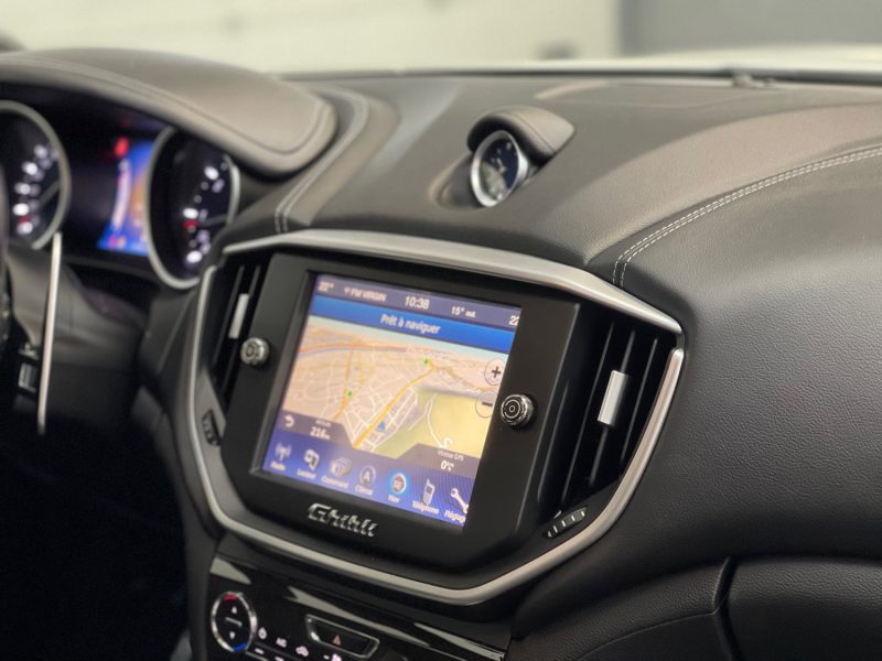 MASERATI GHIBLI III GARANTIE 12 MOIS 3.0 V6 DIESEL 275ch FULL, HISTORIQUE COMPLET, ORIGINE FRANCE,