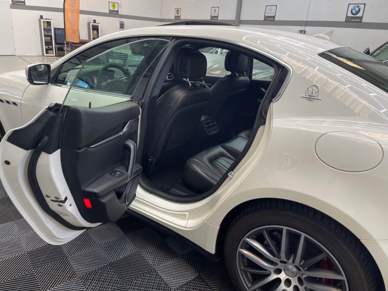 MASERATI GHIBLI III GARANTIE 12 MOIS 3.0 V6 DIESEL 275ch FULL, HISTORIQUE COMPLET, ORIGINE FRANCE,