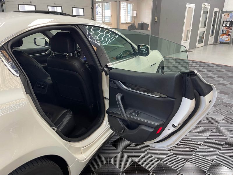 MASERATI GHIBLI III GARANTIE 12 MOIS 3.0 V6 DIESEL 275ch FULL, HISTORIQUE COMPLET, ORIGINE FRANCE,