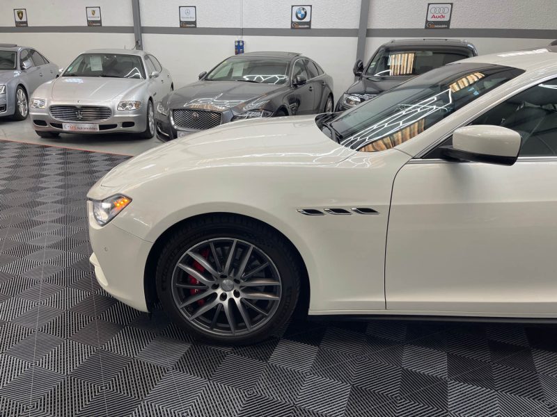 MASERATI GHIBLI III GARANTIE 12 MOIS 3.0 V6 DIESEL 275ch FULL, HISTORIQUE COMPLET, ORIGINE FRANCE,