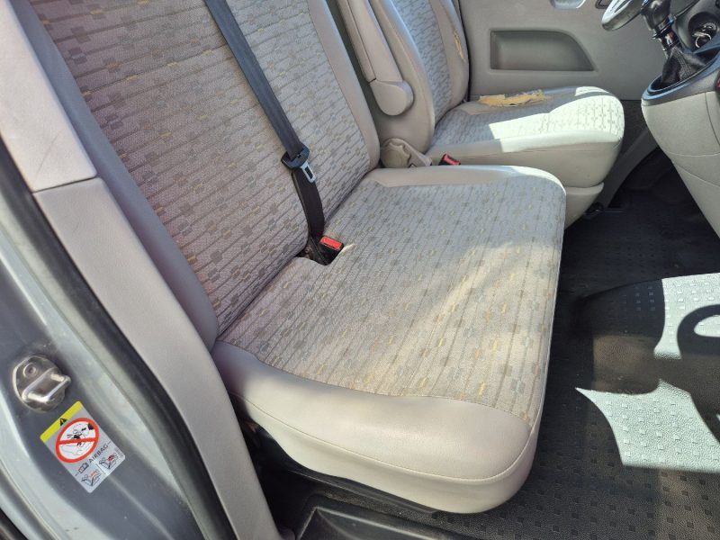 VOLKSWAGEN TRANSPORTER 2012