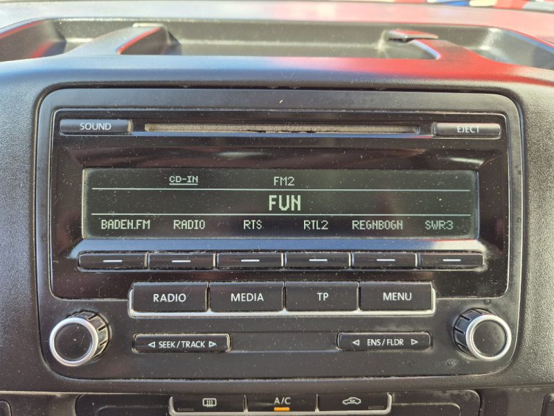 VOLKSWAGEN TRANSPORTER 2012