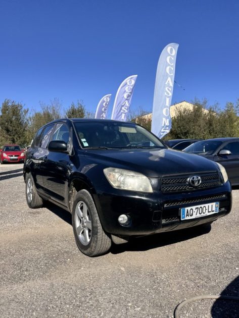 TOYOTA RAV4 2.2l 136 CH D4D TURBO 