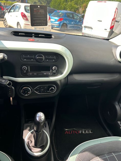 RENAULT TWINGO 3   1.0 SCE 70 LA PARISIENNE 