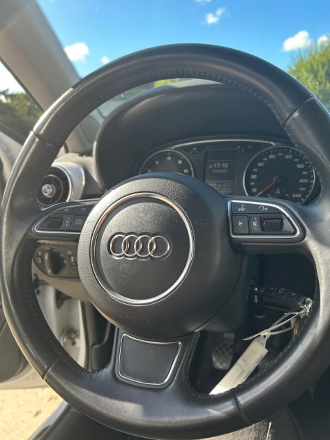 AUDI A1 1.4TFSI 122 S-LINE