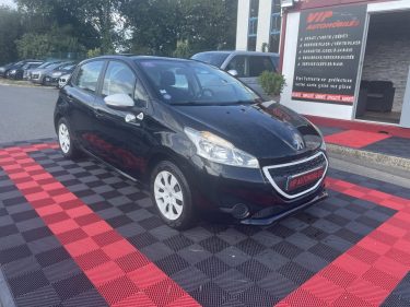 PEUGEOT 208 1.0 L 68cv LIKE  5p  GARANTIE 3/12 MOIS