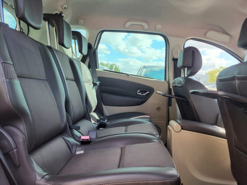 RENAULT SCENIC 1.5 DCi 110 cv Exception - Garantie 12 Mois