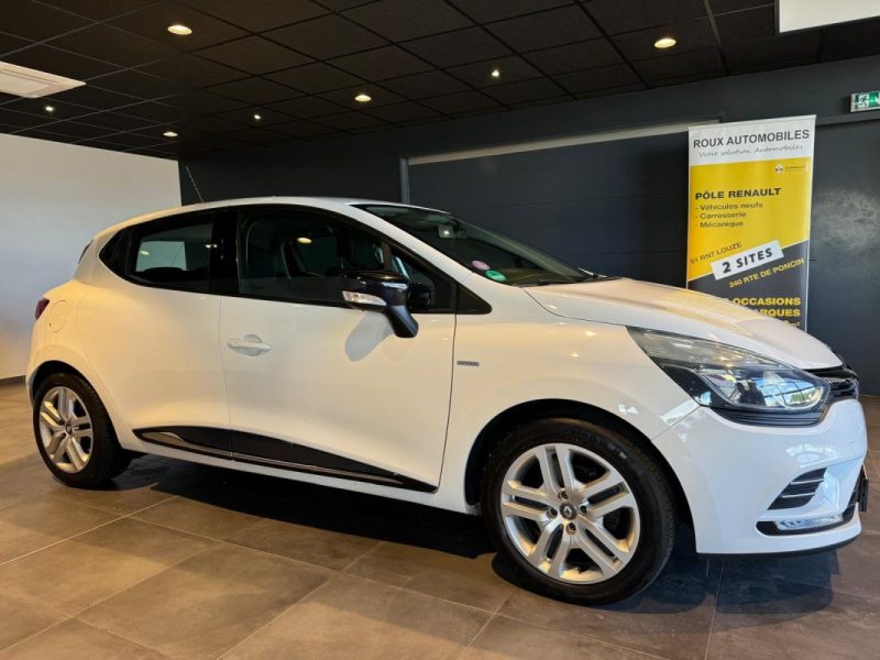 RENAULT  CLIO  2019