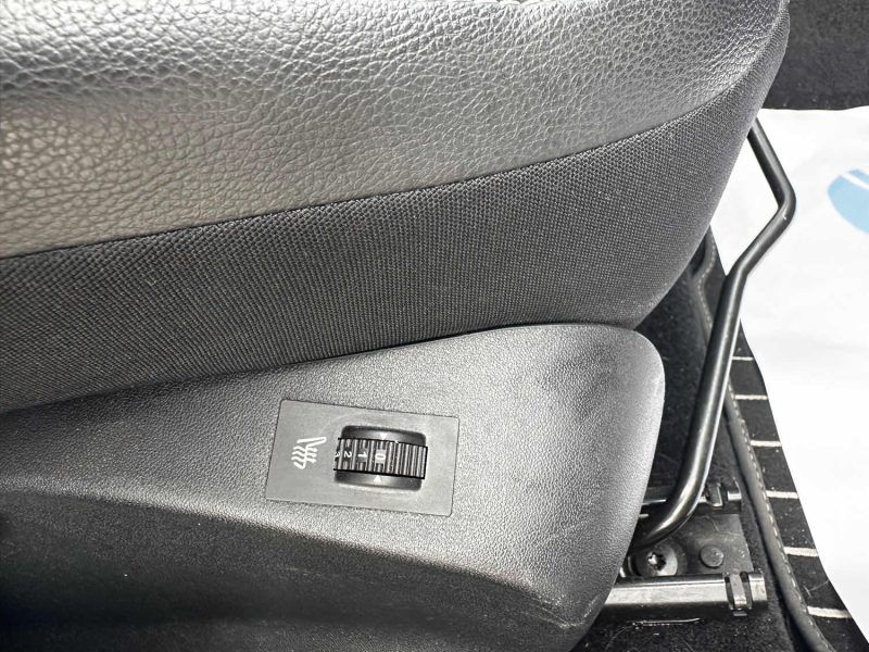 PEUGEOT 2008 1.6 BLUE HDI ALLURE