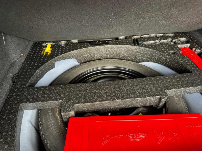 PEUGEOT 2008 1.6 BLUE HDI ALLURE