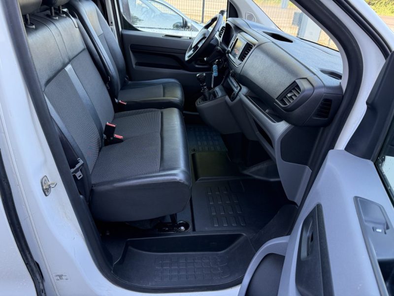 PEUGEOT EXPERT 2019 M 2.0 BlueHDi 122ch CAR PLAY 