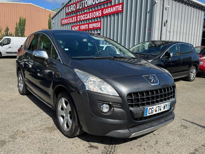 PEUGEOT 3008 1.6 HDi 112 Business Pack