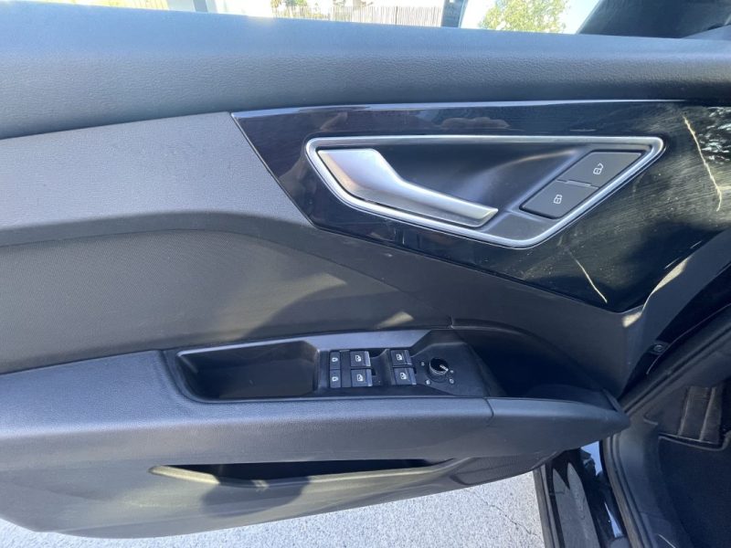 AUDI Q4 35 E-TRON 35 e-tron 170ch S-LINE