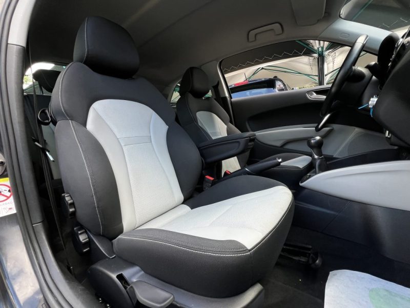 AUDI A1 1.6 TDI 105 Cv - GARANTIE 1 AN