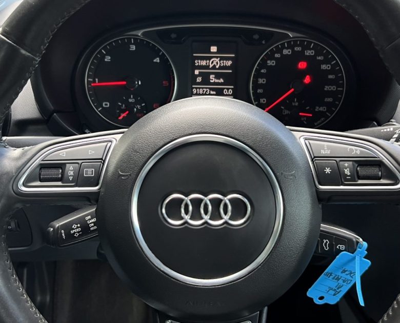 AUDI A1 1.6 TDI 105 Cv - GARANTIE 1 AN