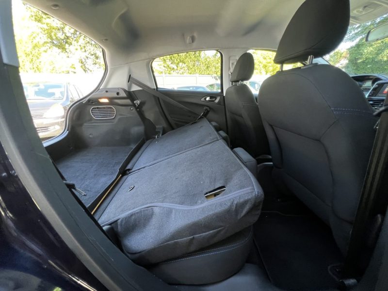 PEUGEOT 208 PHASE 2 SIGNATURE 1.2 82 Cv APPLE CARPLAY & ANDROID / CAMERA CRIT AIR 1 - GARANTIE 1 AN