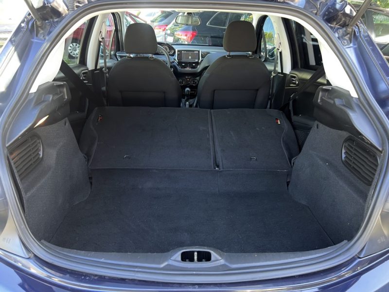 PEUGEOT 208 PHASE 2 SIGNATURE 1.2 82 Cv APPLE CARPLAY & ANDROID / CAMERA CRIT AIR 1 - GARANTIE 1 AN