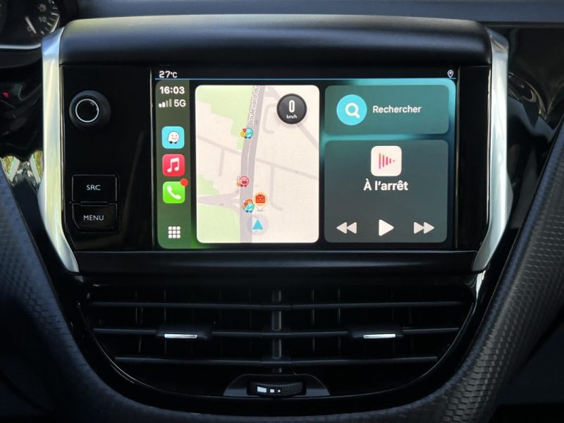 PEUGEOT 208 PHASE 2 SIGNATURE 1.2 82 Cv APPLE CARPLAY & ANDROID / CAMERA CRIT AIR 1 - GARANTIE 1 AN