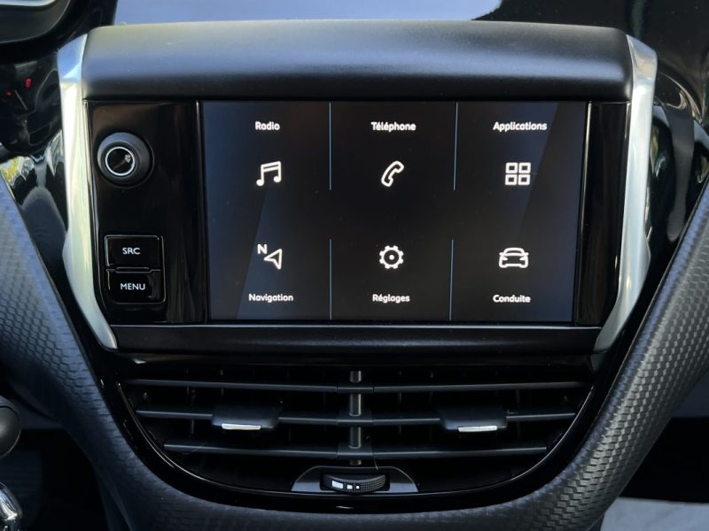 PEUGEOT 208 PHASE 2 SIGNATURE 1.2 82 Cv APPLE CARPLAY & ANDROID / CAMERA CRIT AIR 1 - GARANTIE 1 AN