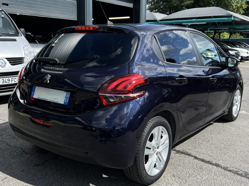 PEUGEOT 208 PHASE 2 SIGNATURE 1.2 82 Cv APPLE CARPLAY & ANDROID / CAMERA CRIT AIR 1 - GARANTIE 1 AN